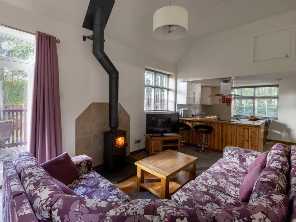 Keldy Forest Cabins - Forest Holidays Pickering Extérieur photo