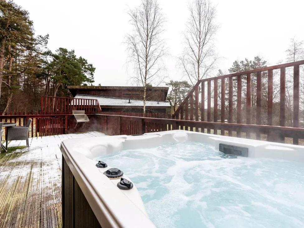 Keldy Forest Cabins - Forest Holidays Pickering Extérieur photo
